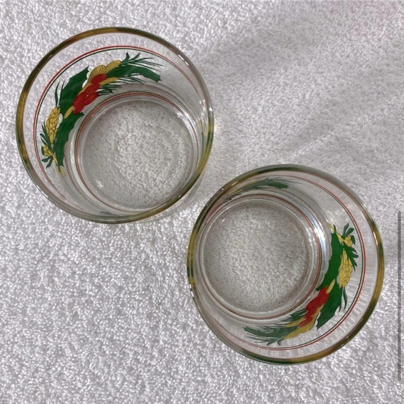 Vintage Christmas Theme Pattern Low  Ball Whiskey Rocks Glasses x2 - Picture 5 of 7
